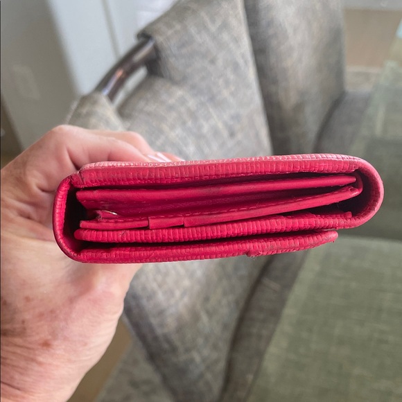 MCM Fuchsia Leather Wallet - Picture 2 of 8